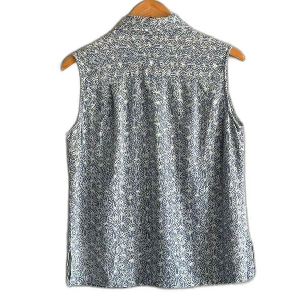 100% Silk Blouse Medium Blue Button Up Collared Sleeveless Top w Pocket Silkland - Picture 4 of 6